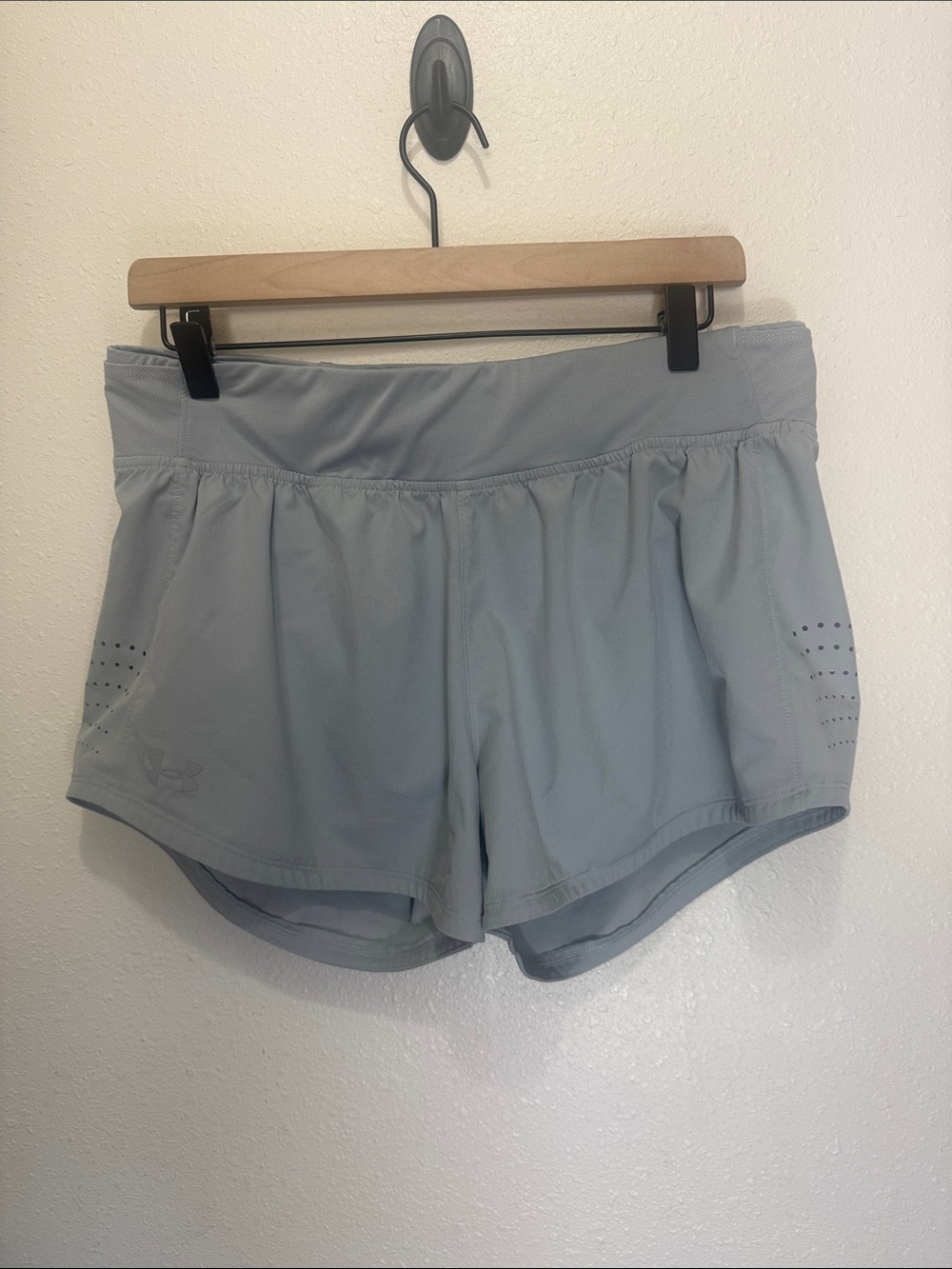 Under Armor Athletic Shorts, Size L
